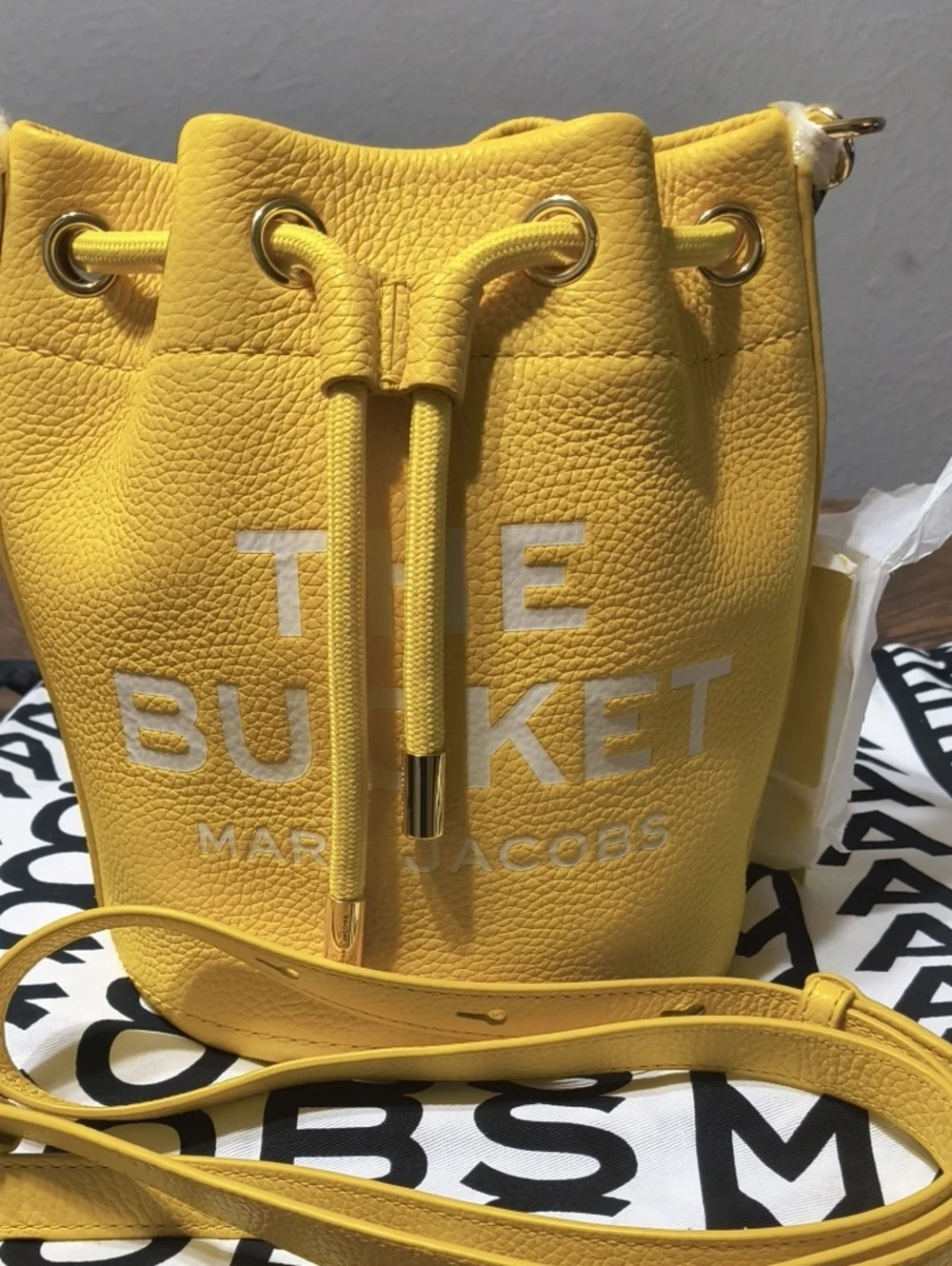 Marc Jacobs 💛 Yellow Sun Leather Drawstring Bucket Bag New And Authentic